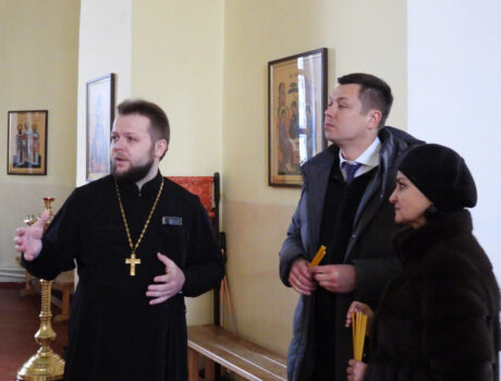 Свято-Троицкий собор поселка Ровеньки посетил депутат Государственной Думы Федерального собрания Российской Федерации Никита Румянцев
