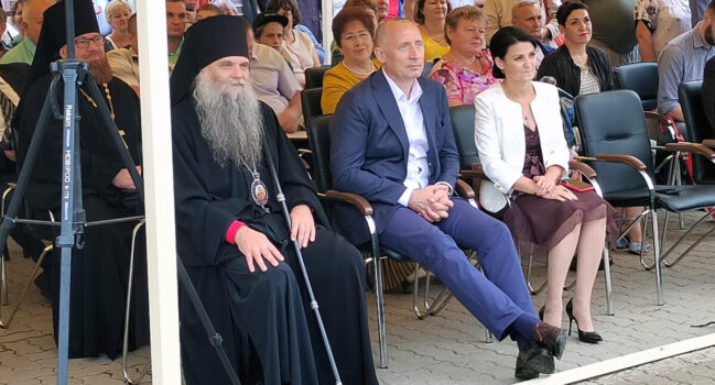 Преосвященнейший епископ Валуйский и Алексеевский Савва принял участие в торжествах по случаю 94-й годовщины образования Ровеньского района